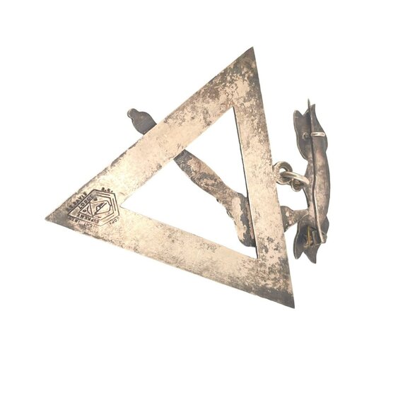 Vintage Silver Masonic Jewel Pin Brooch With Engraved Triangle and Torch  Emblem - Picture 10 of 10